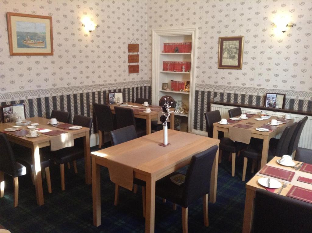 The Richmond Guest House Еър Екстериор снимка